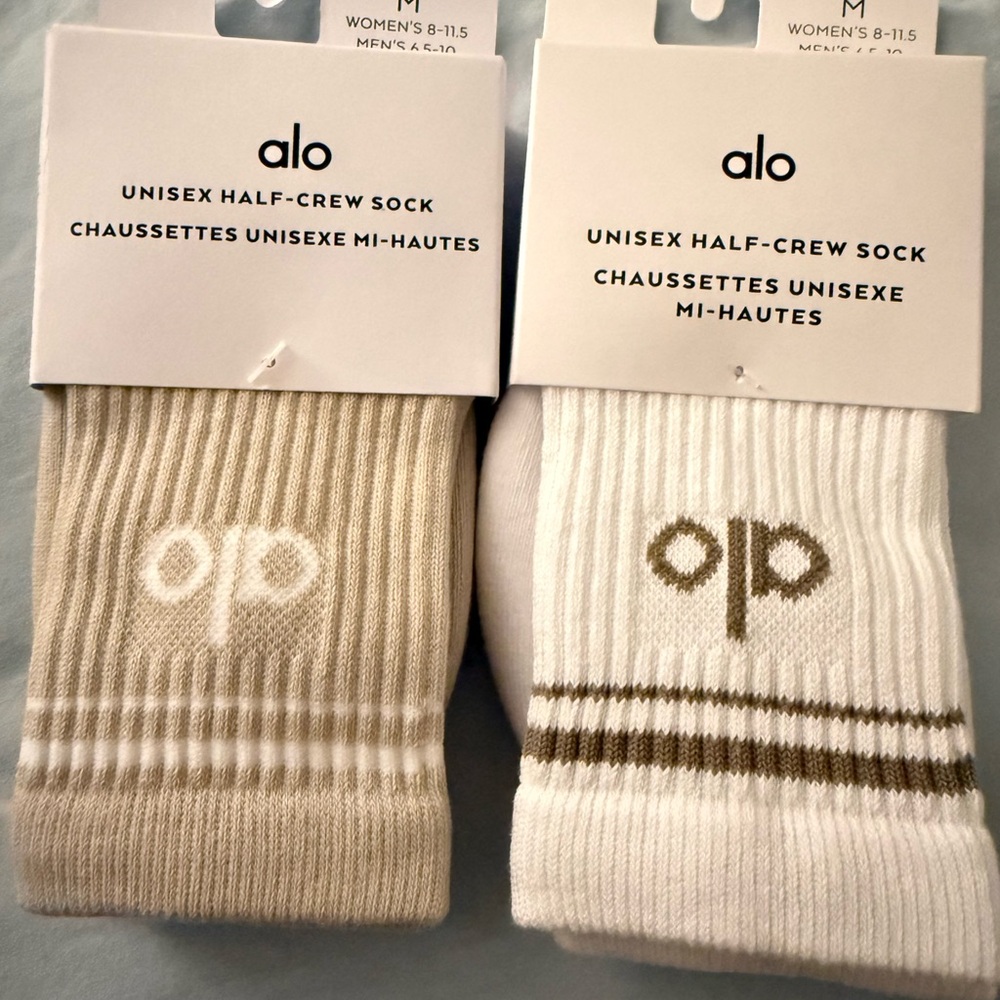 ALO Yoga Unisex Half-Crew Socks - 2 pair socks